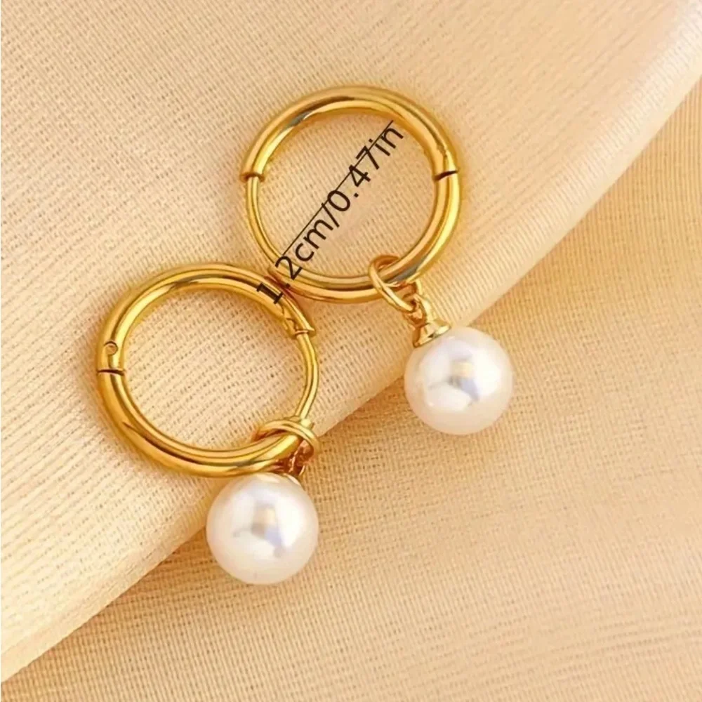 18k Gold Plated Pearl Earrings - Picture 2 of 3